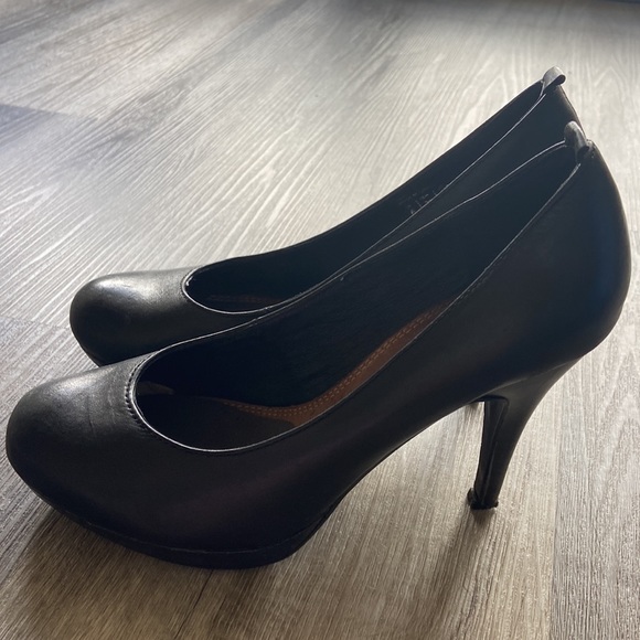 Aldo black heels size 6 - Picture 2 of 2